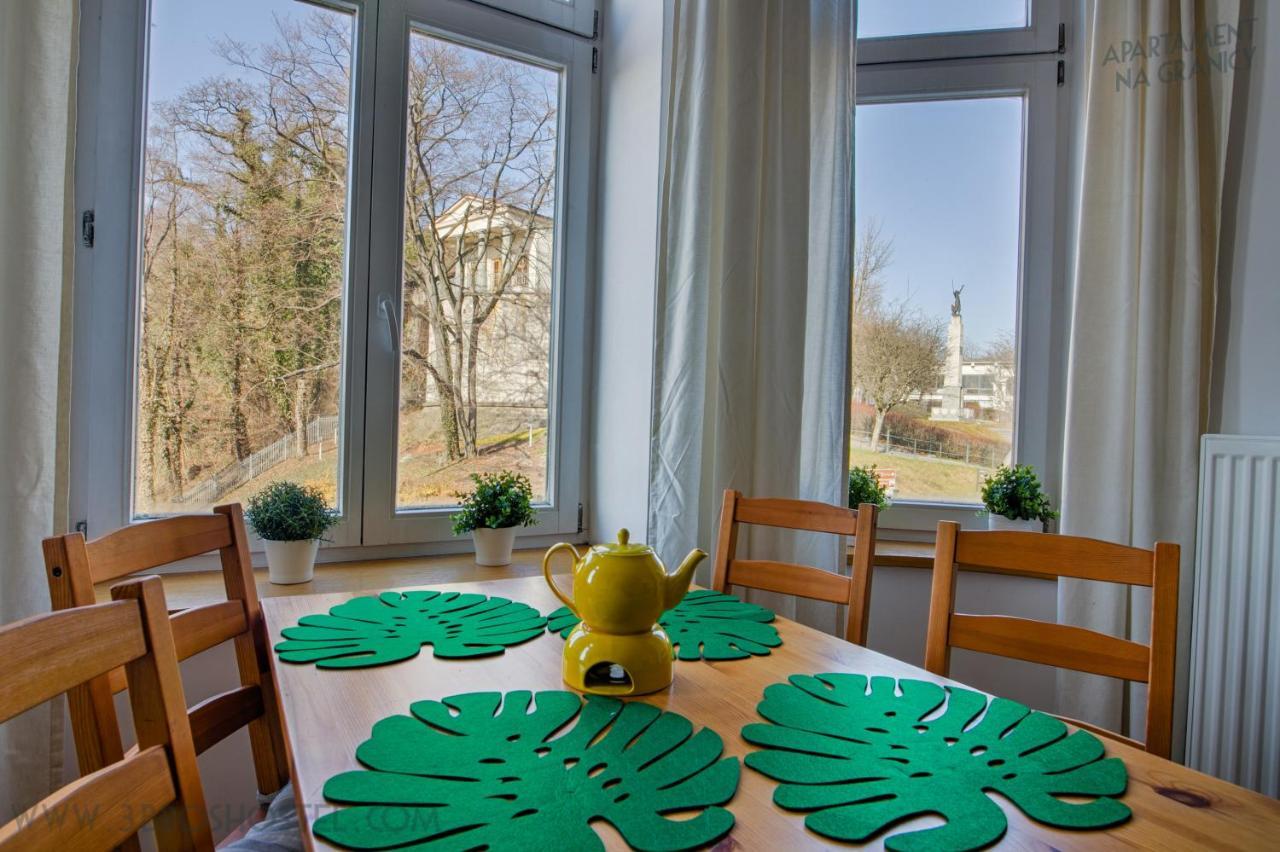 Apartament Na Granicy / Apartment On The Border Cieszyn  Dış mekan fotoğraf